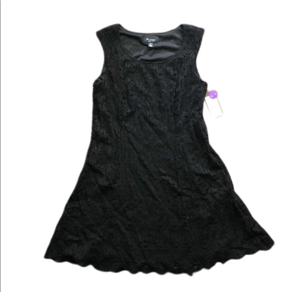 RN Studio Dresses & Skirts - RN Studio By Ronnie Nicole Fit And Flare Dress